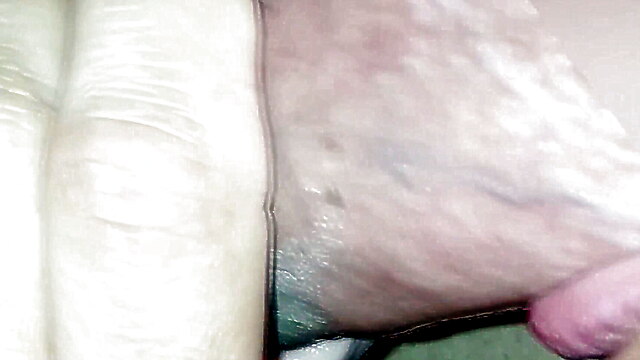 Threesome homemade hotel, brazilian sucks old, cuckold taste, she watching me cum, friends mom suck
