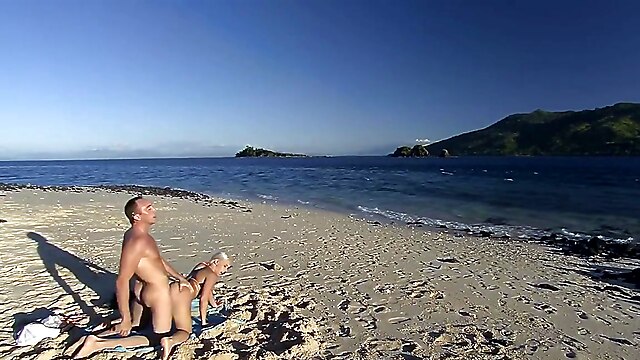 Bea, blondiner, amatör stranden, strönar, utomhus